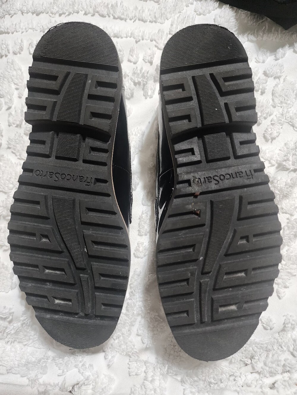 Franco Sarto Women's Carolynn Lug Sole Tassel Loafers Black Patent Leather, Sz 6 - Picture 6 of 6